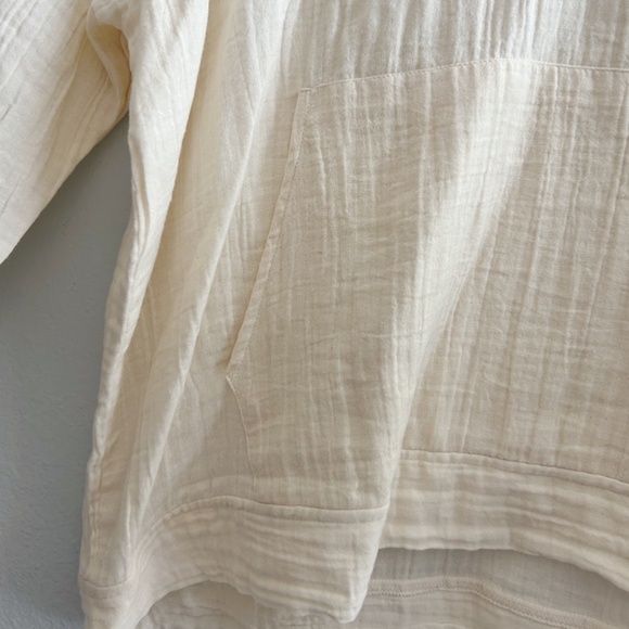 Lotus & Luna Cream Baja Pullover - NWOT - Picture 5 of 8